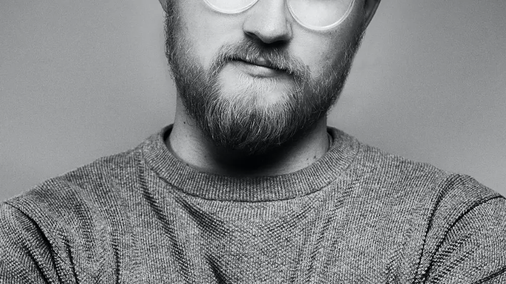 Can you exfoliate with a beard?