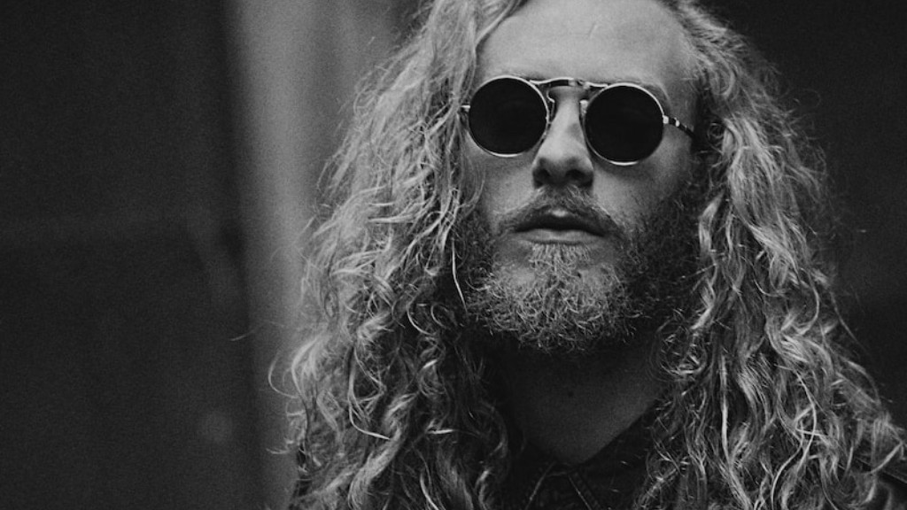 Can You Use A Beard Roller On Your Head