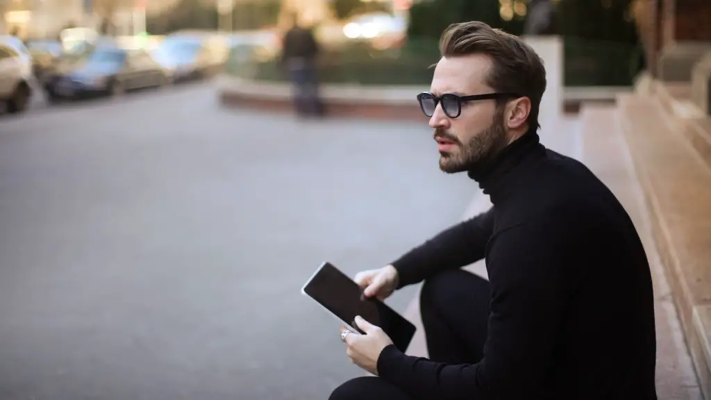 What age can you grow a full beard?