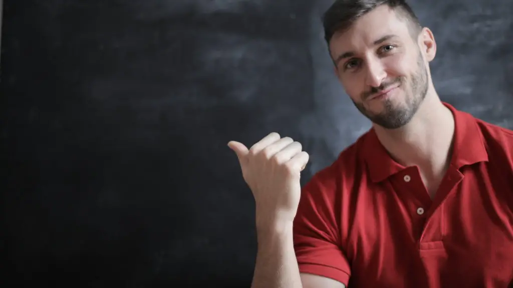 Can i use hair dye for my beard?