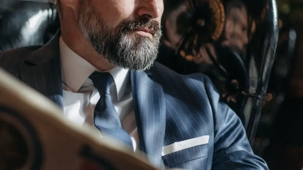 How To Keep Beard Trimmed While Growing It Out
