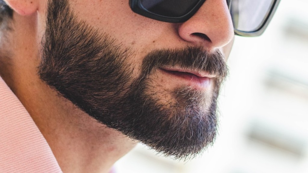 How Should A Beard Look Under Chin